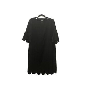 Tickled Teal Size Small Scallop Sleeve and Hem Ladies Black Shift Dress LBD EUC